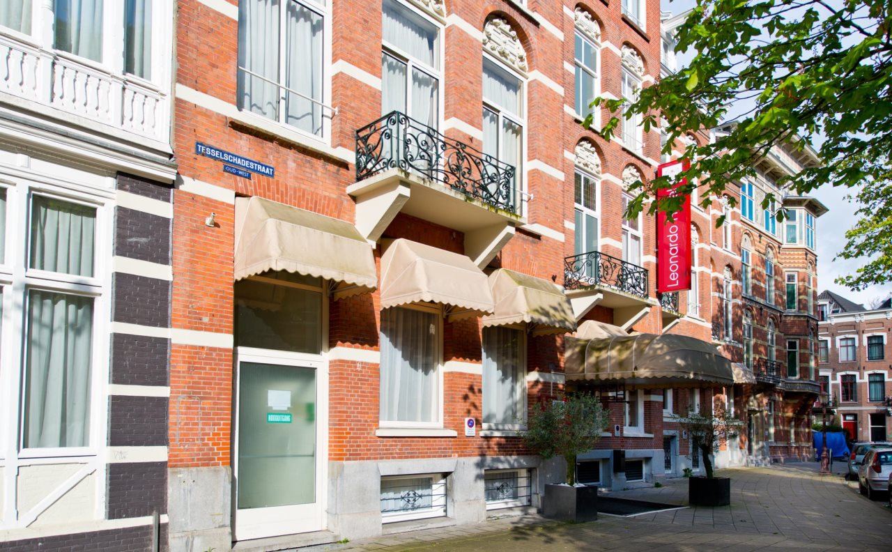 Leonardo Hotel Amsterdam City Center 23