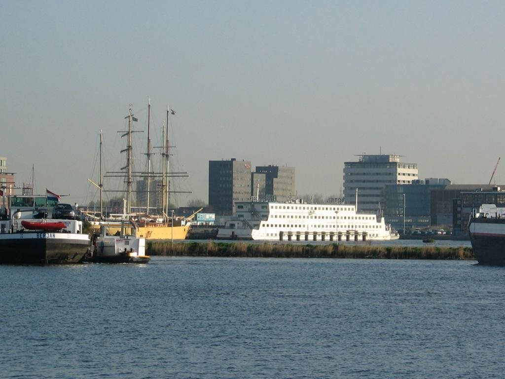 Botel 21