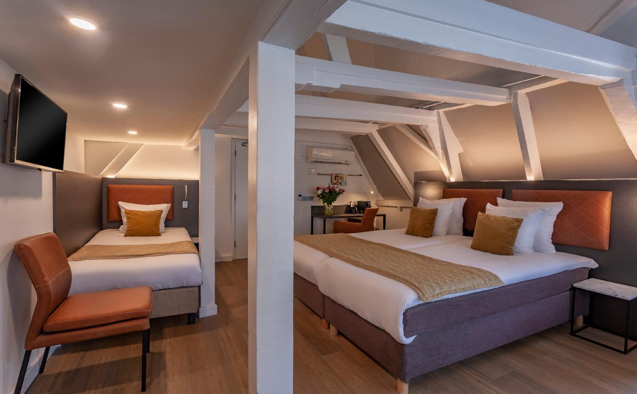 Avenue Hotel 16
