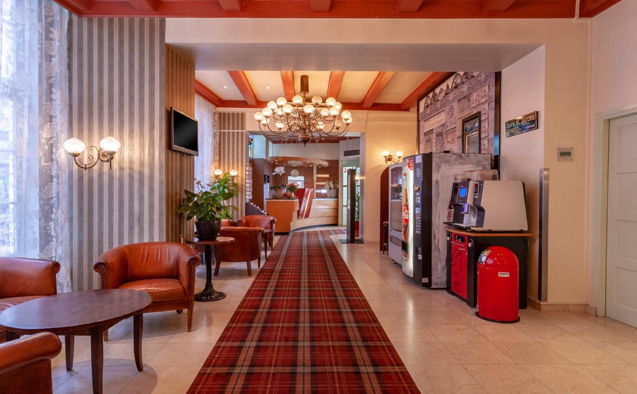 Avenue Hotel 4