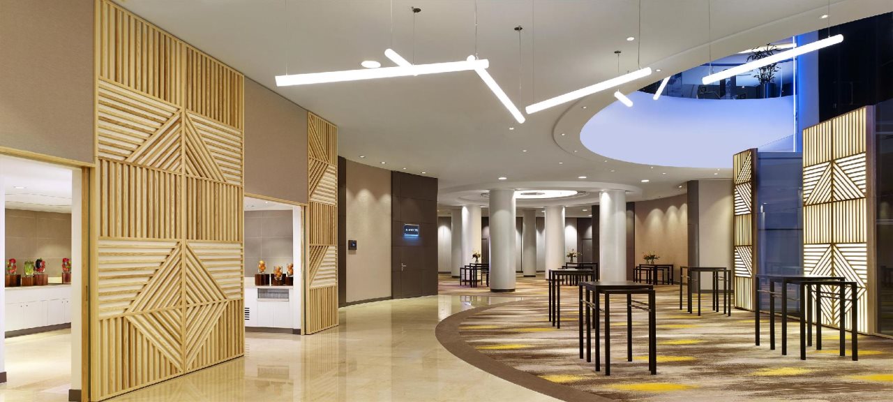 Sheraton Amsterdam Airport Hotel and Conference Center 6