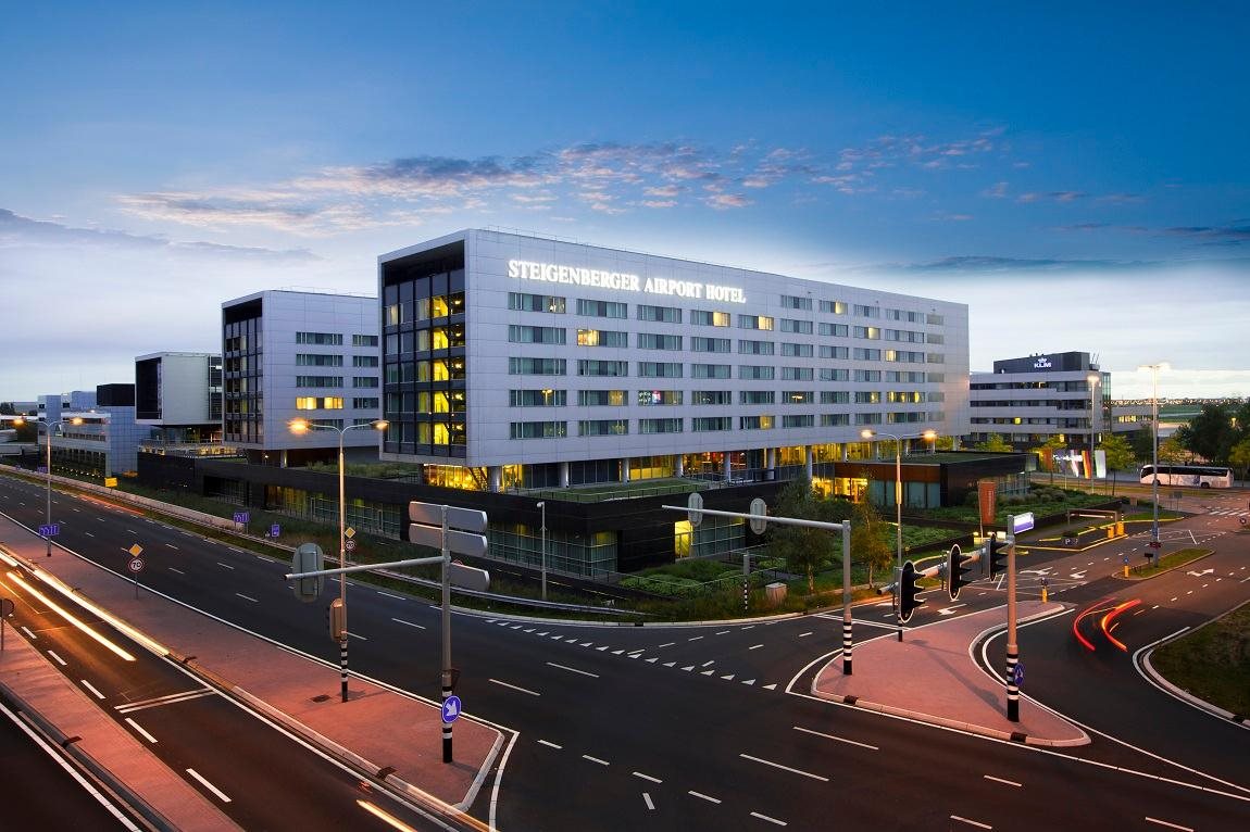 Steigenberger Airport Hotel Amsterdam 1