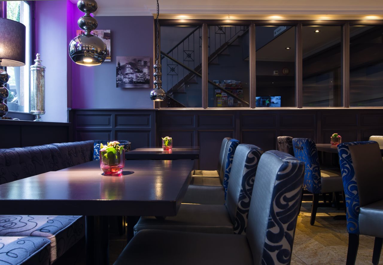 The Highlander Hotel 4