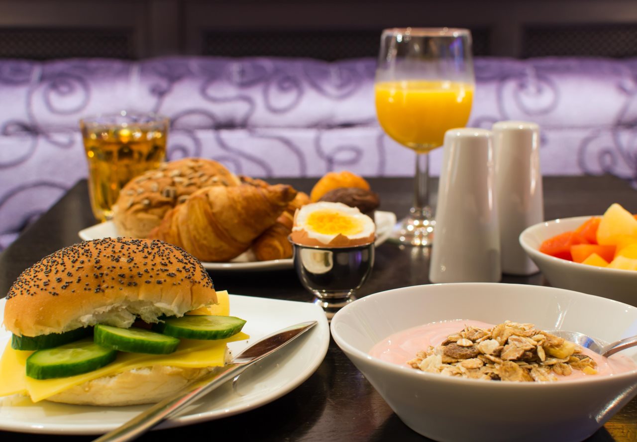 The Highlander Hotel 5