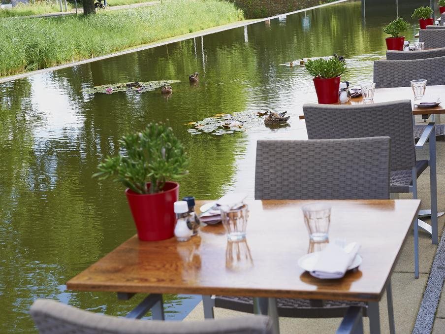 Dutch Design Hotel Artemis 13