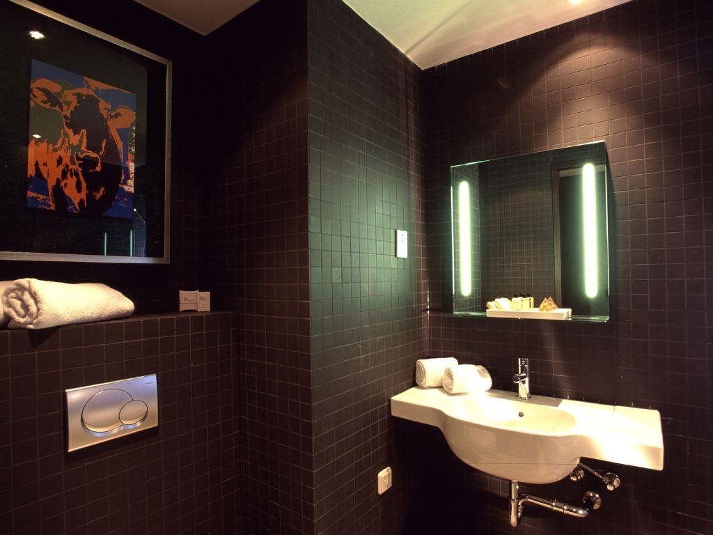 Dutch Design Hotel Artemis 24