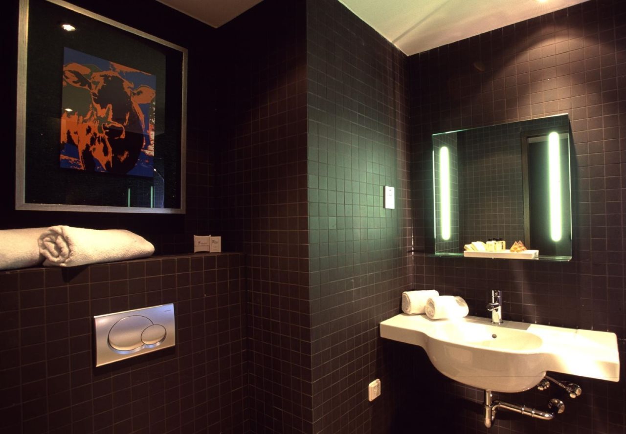 Dutch Design Hotel Artemis 9