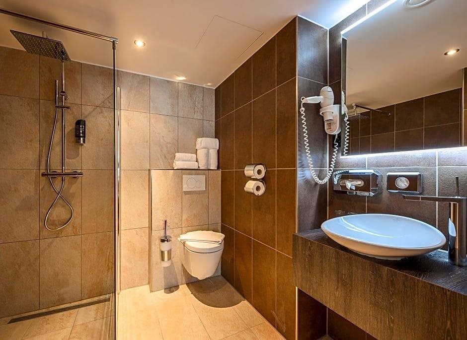 The Alfred Hotel 15