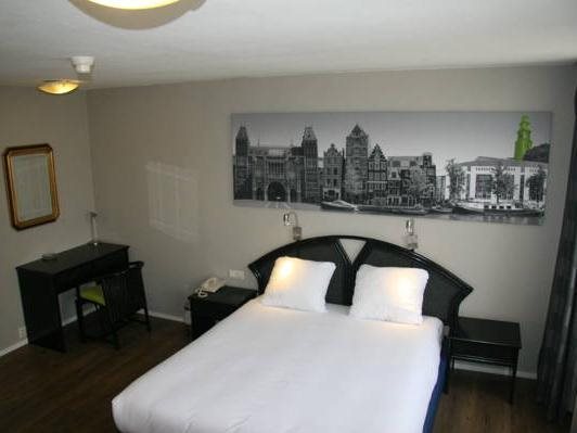 Huygens Place 1