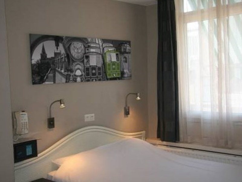 Huygens Place 23