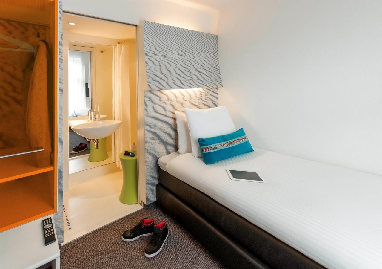 ibis Styles Amsterdam Central Station 2