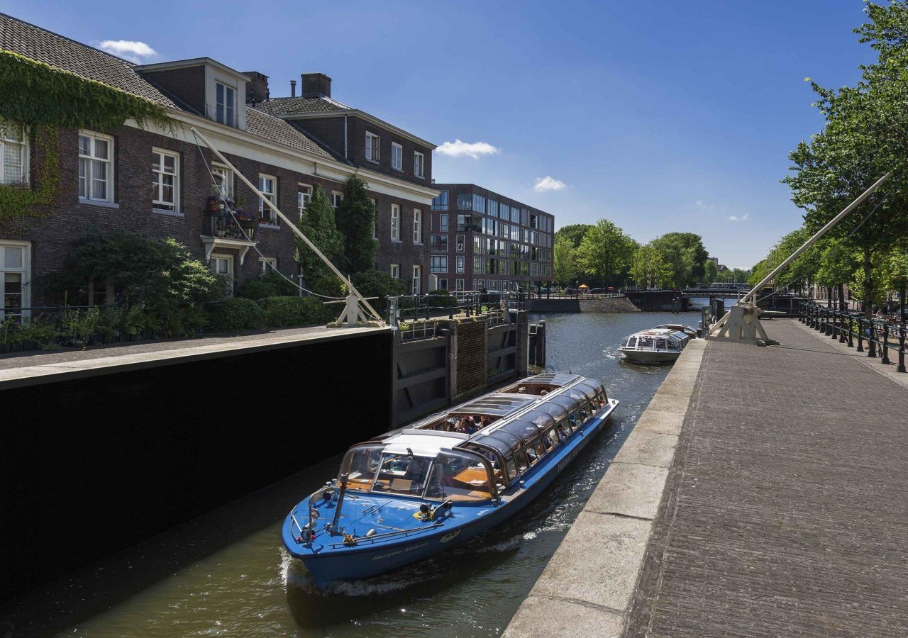 ibis Styles Amsterdam Central Station 9