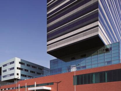 Mövenpick Hotel Amsterdam City Centre 12