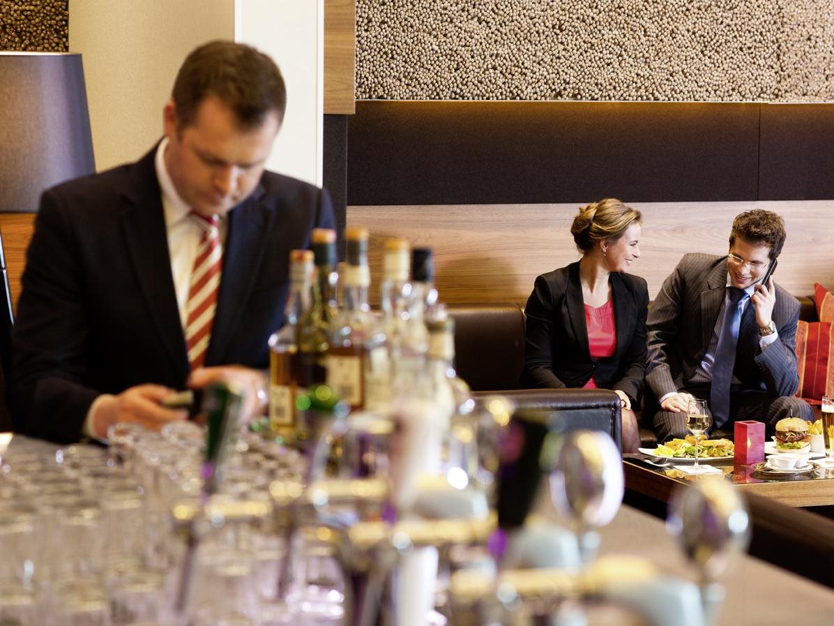 Mövenpick Hotel Amsterdam City Centre 13