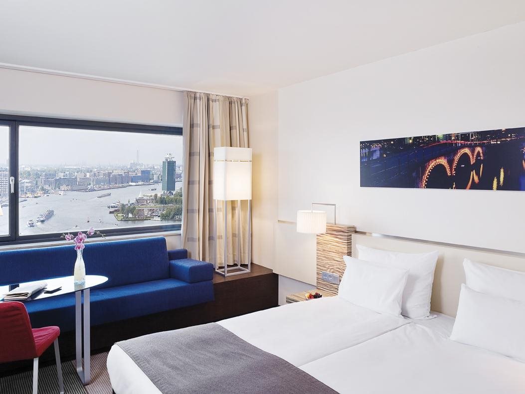 Mövenpick Hotel Amsterdam City Centre 4