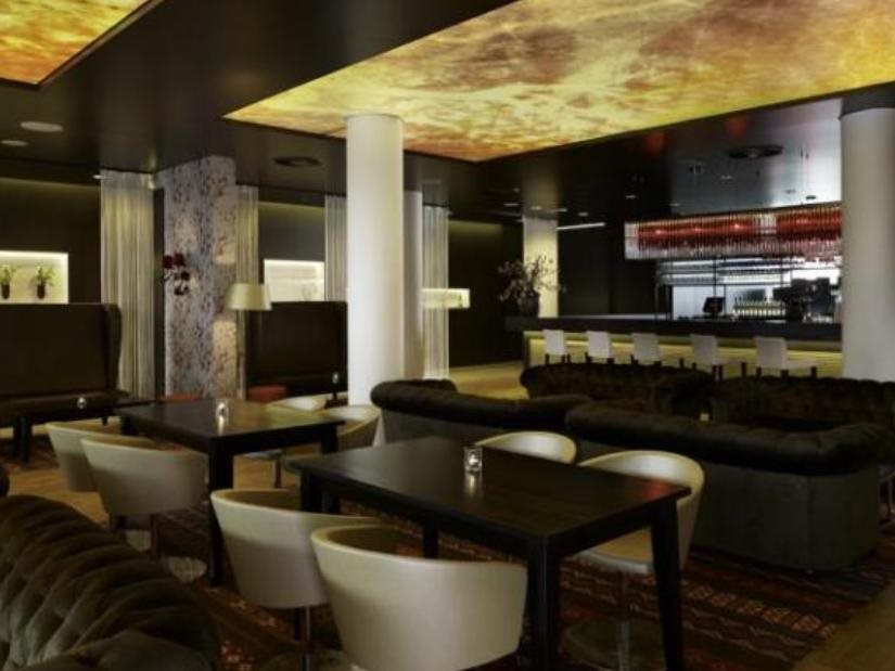 Park Plaza Amsterdam Airport 8
