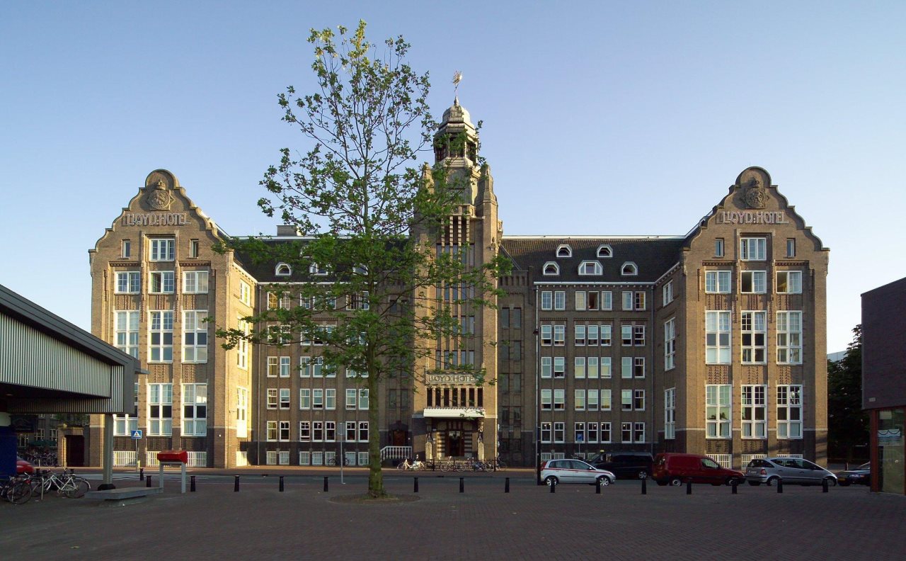 The Hoxton, Lloyd 17