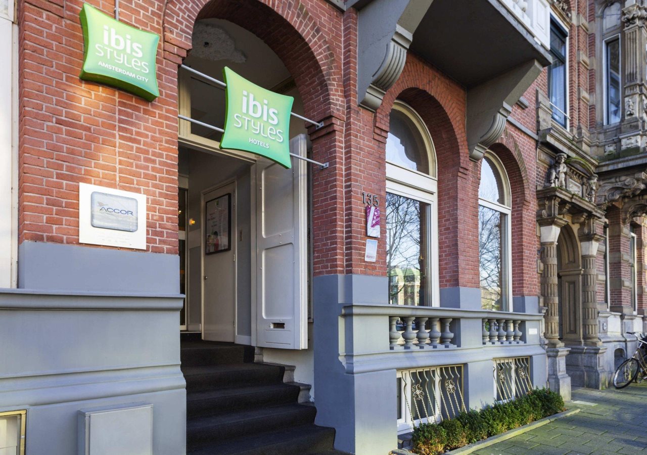 Ibis Styles Amsterdam City 12