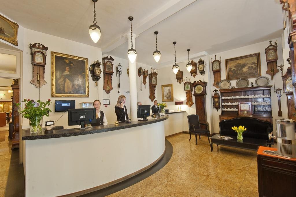 Ambassador City Centre 10
