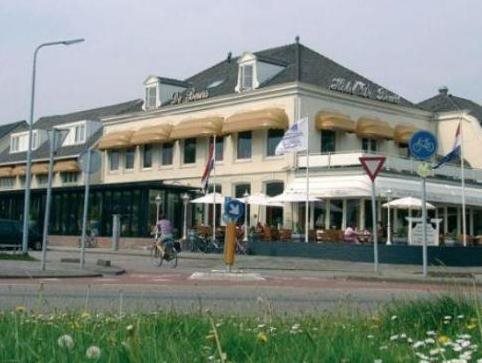Hotel Twenty-Three 1