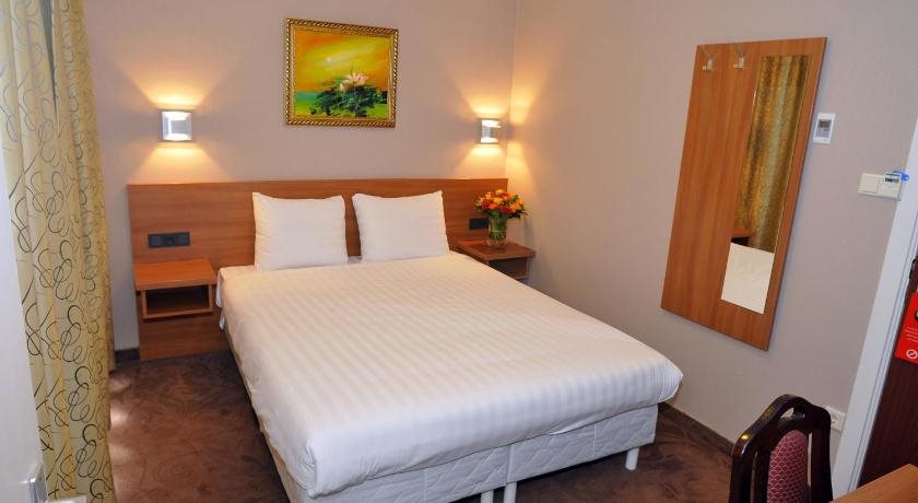Dutch Design Hotel Vondelpark 10