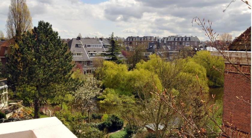 Dutch Design Hotel Vondelpark 11