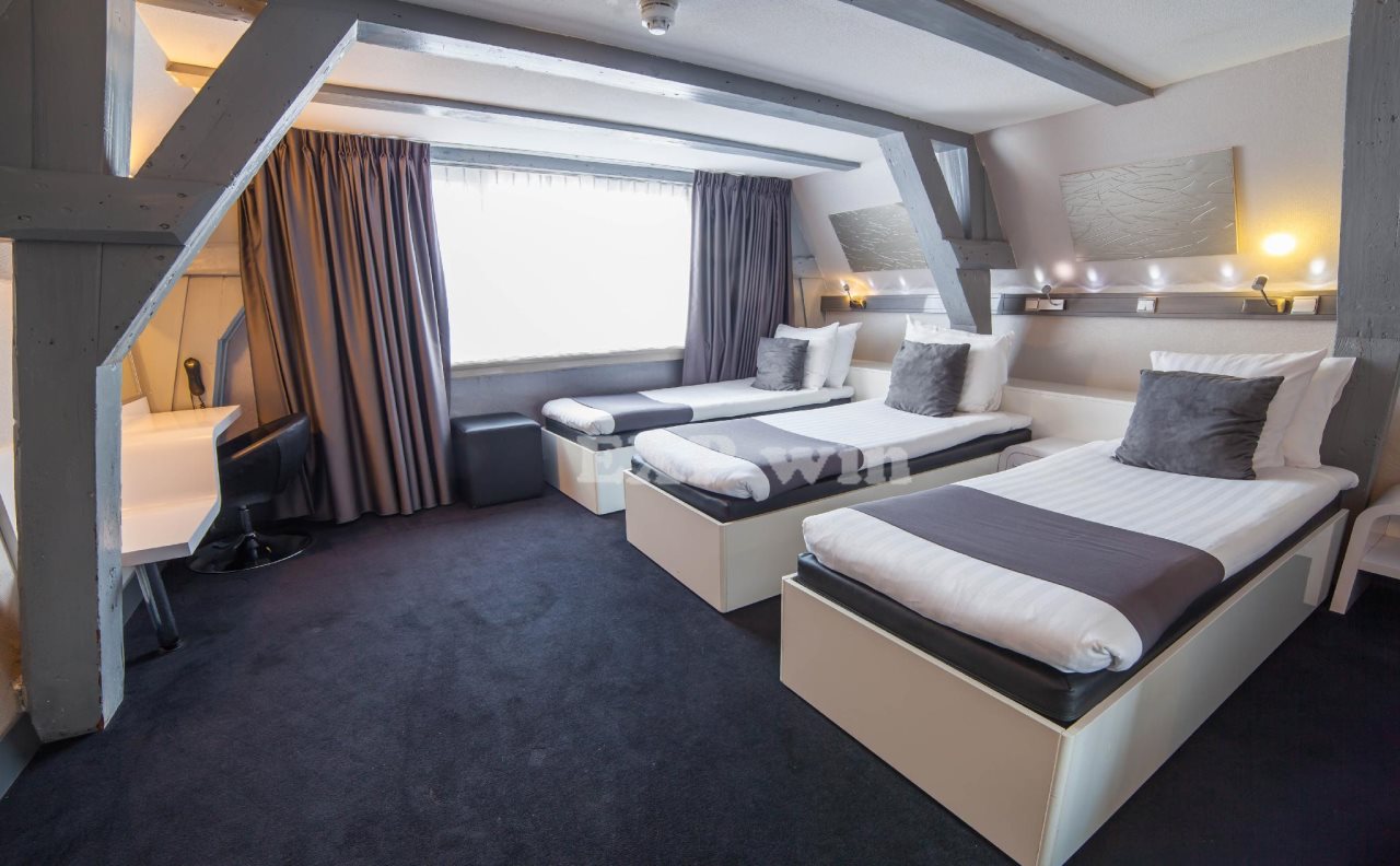 Hotel CC 7