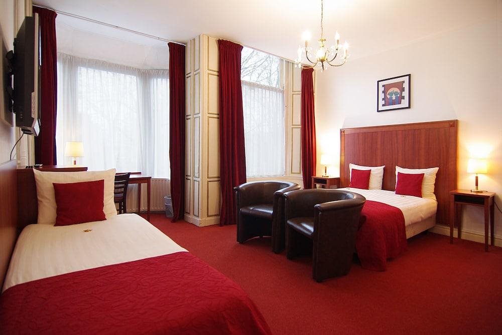 Amsterdam Parklane 22