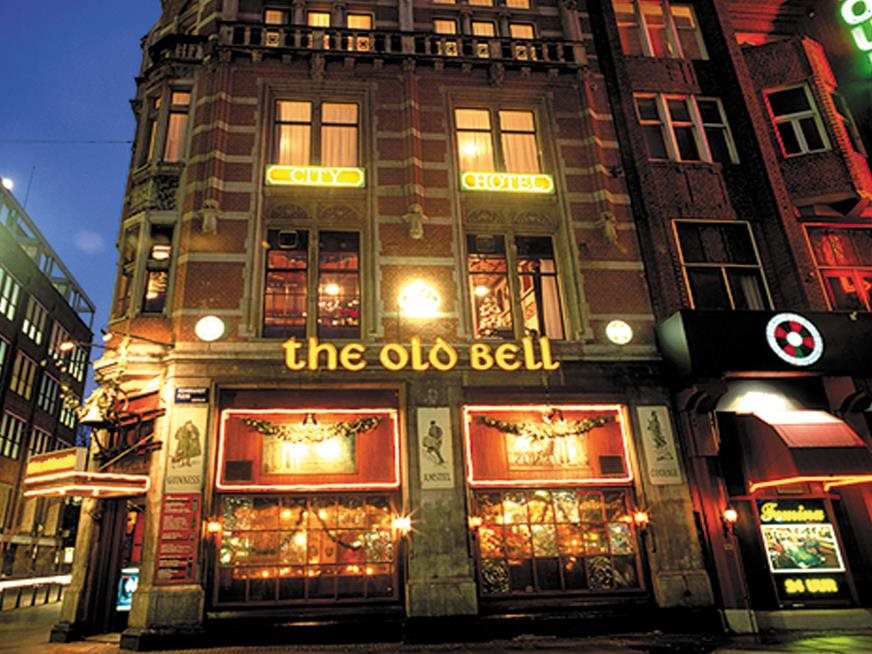 City Hotel 1