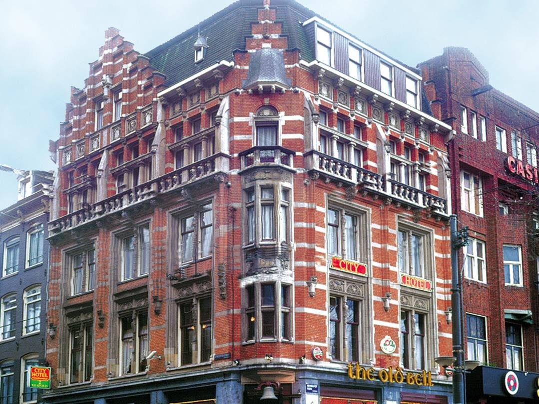 City Hotel 14