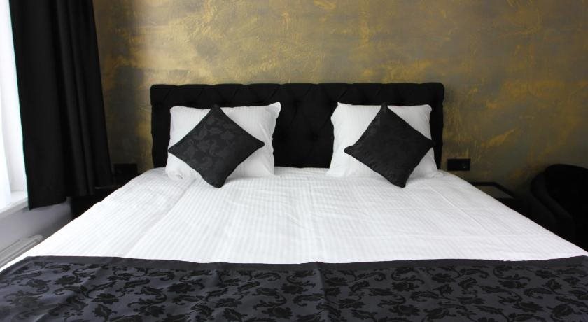 Sara's Boutique Hotel 11