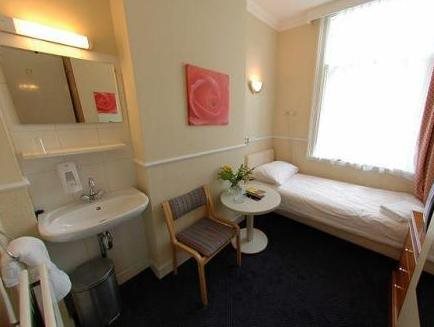 Sara's Boutique Hotel 3
