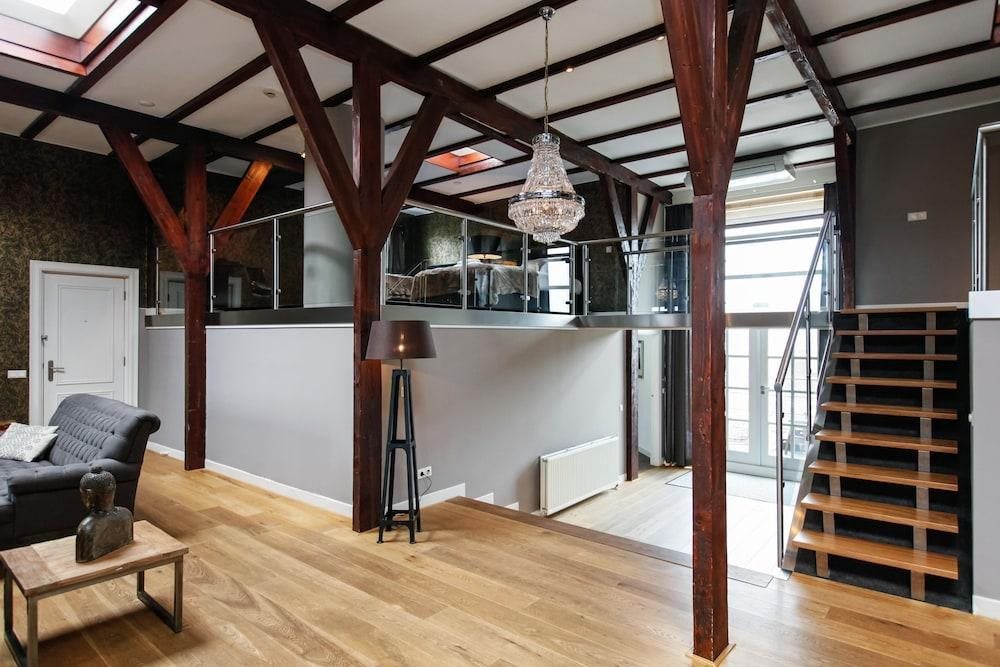Leidsesquare Luxury Apartment Suites 8