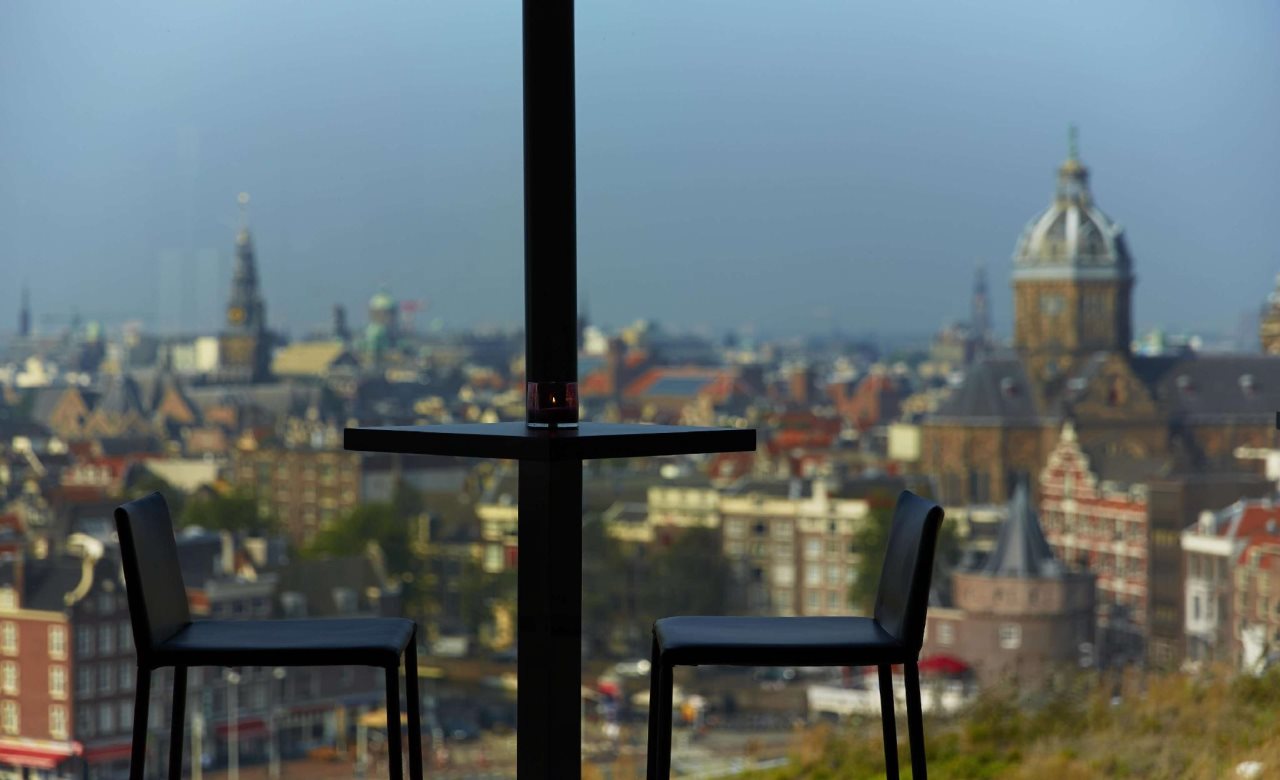 DoubleTree by Hilton Amsterdam Centraal Station 12
