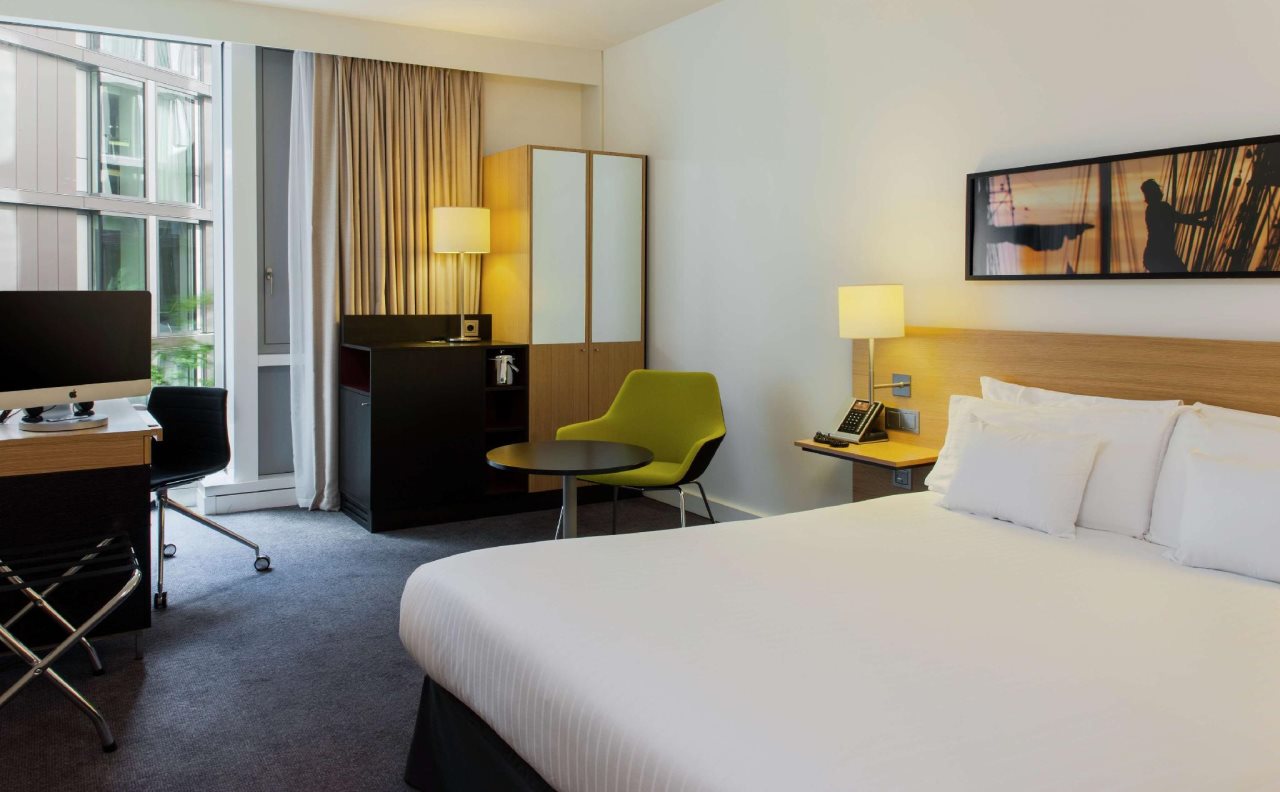 DoubleTree by Hilton Amsterdam Centraal Station 2