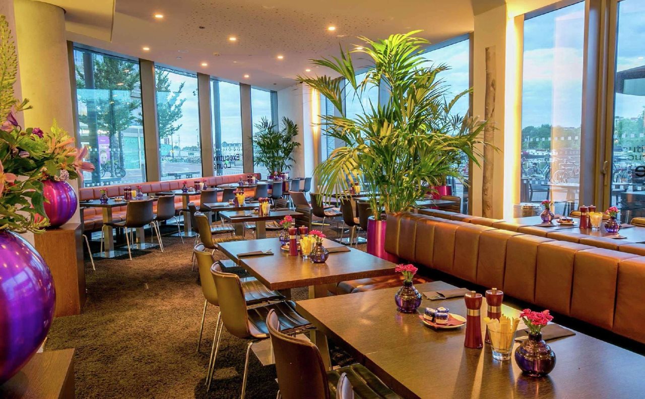 DoubleTree by Hilton Amsterdam Centraal Station 20