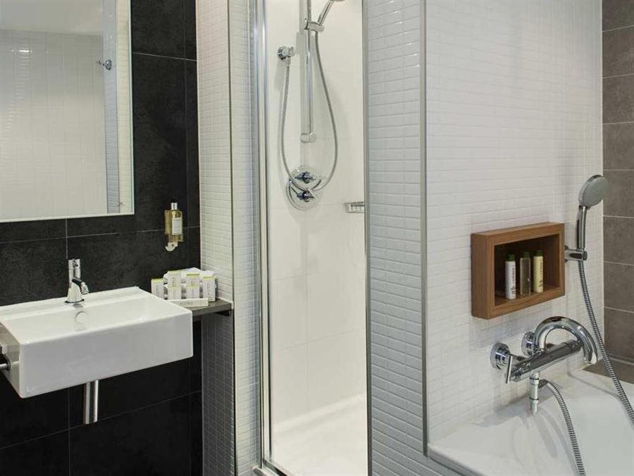 DoubleTree by Hilton Amsterdam Centraal Station 7