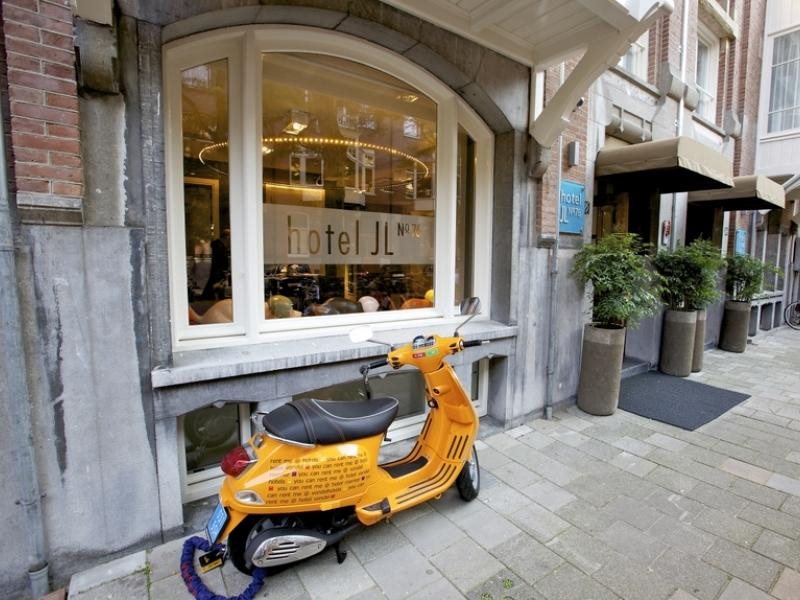 Hotel JL No76 14