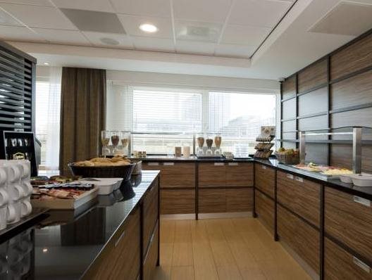 Holiday Inn Express Amsterdam - Sloterdijk Station 15