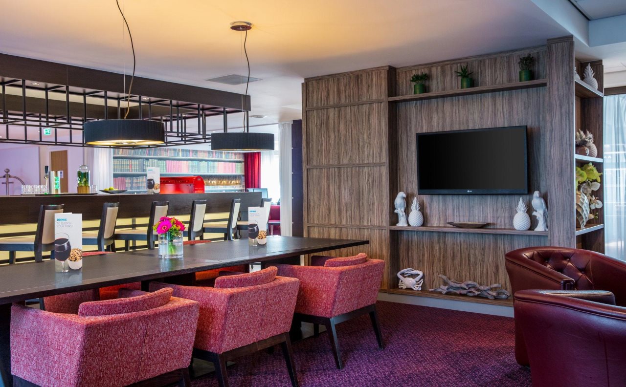 Holiday Inn Express Amsterdam - Sloterdijk Station 18