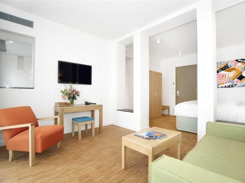 The Bank Hotel 23