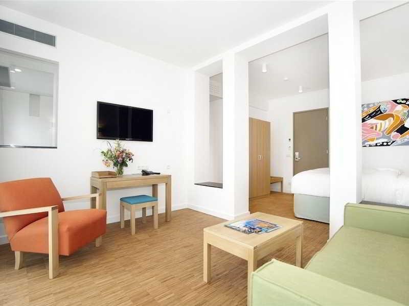 The Bank Hotel 5