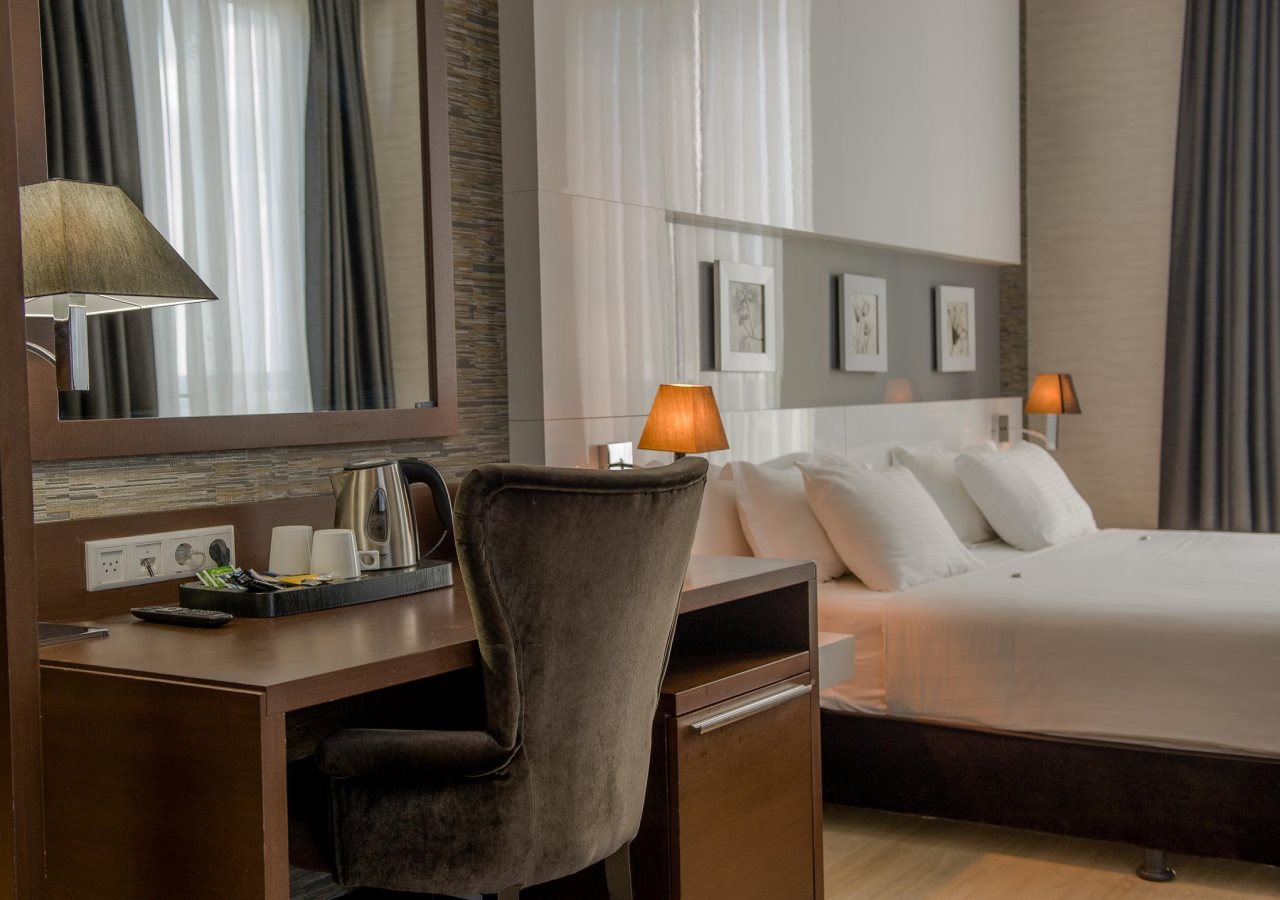 Grand Hotel Downtown 16