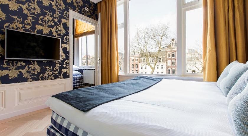 The Amsterdam Canal Hotel 22