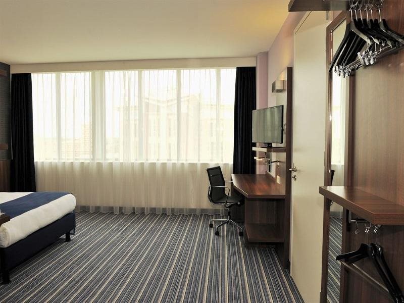 Holiday Inn Express Amsterdam - Arena Towers 6