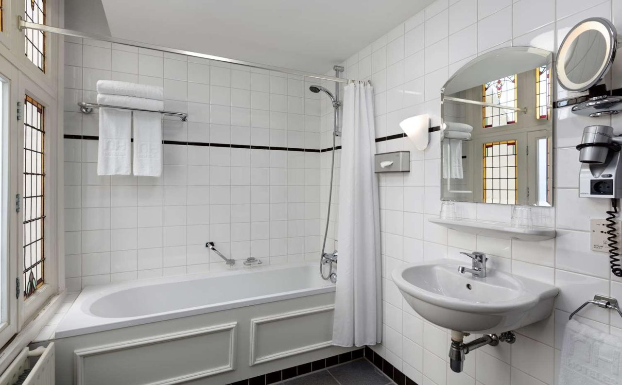 NH Amsterdam Schiller 11
