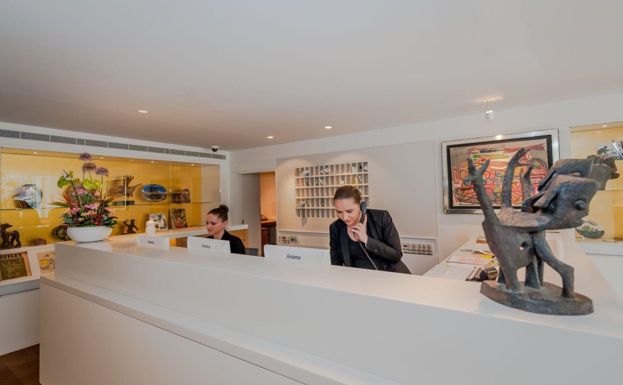 Ambassade 8