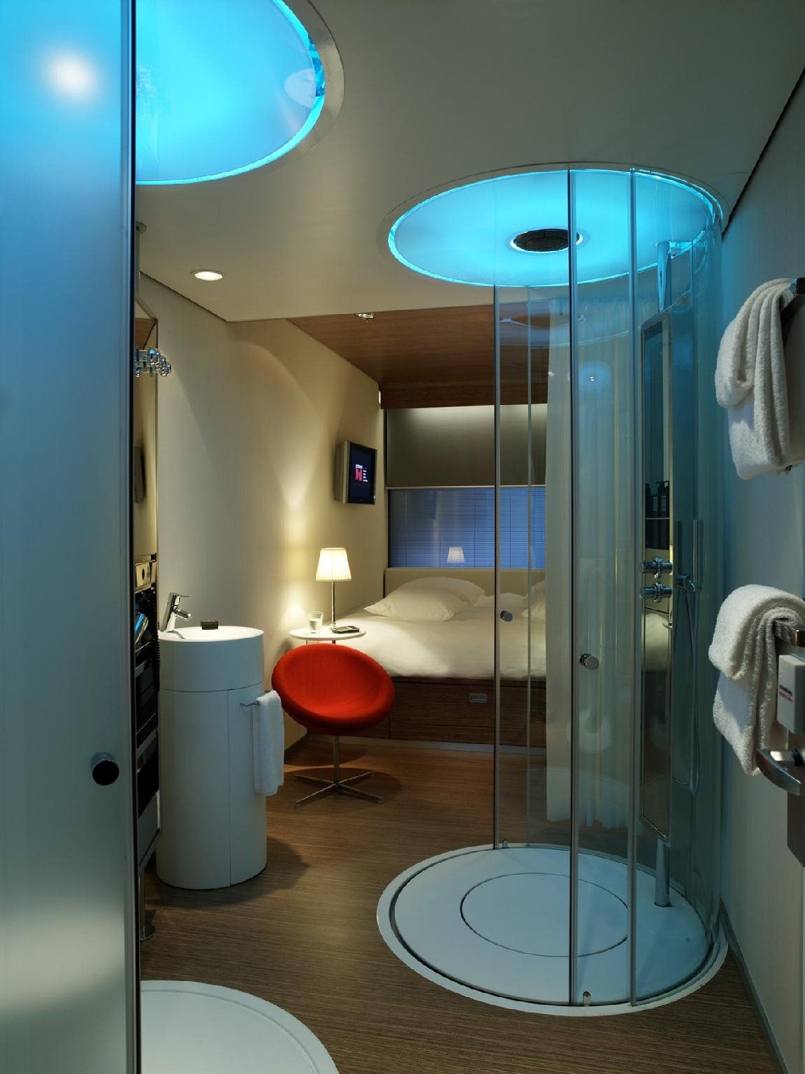 citizenM Schiphol Airport 7