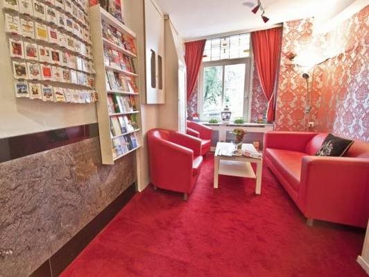 Hotel Oscar 6