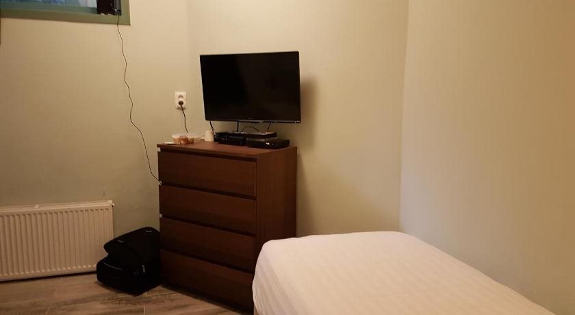 Weber Hotel 4